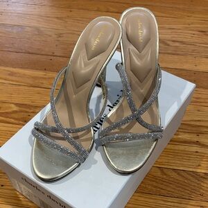 Charles David Light Gold Strappy Metallic Heels